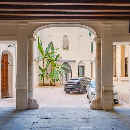 Residenza Corte Carnesali - Italian Homing Appartement Verona Buitenkant foto