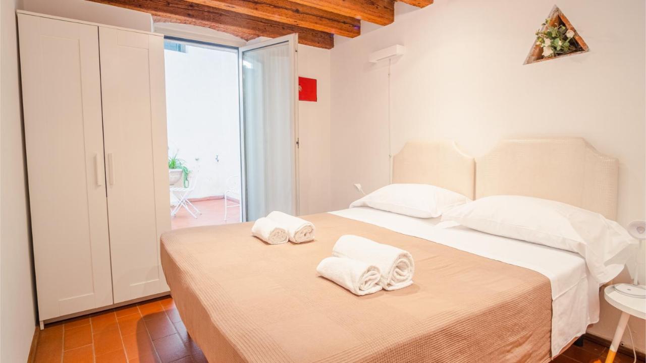 Residenza Corte Carnesali - Italian Homing Appartement Verona Buitenkant foto